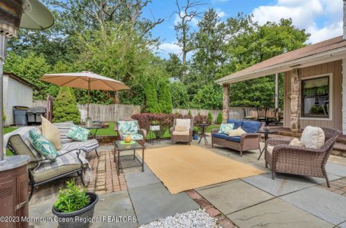 330 Chandler Rd, Jackson Twp NJ 08527-4322 exterior