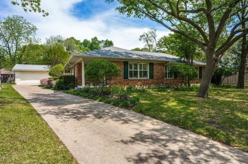 6533 Axton Cir, Dallas, TX 75214-2228