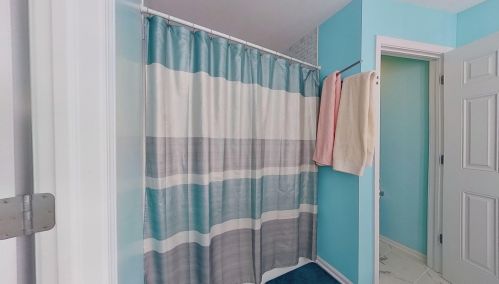 2499 Black Horse Dr, Grand Rapids MI 49505-3970 exterior