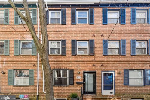 830 Kater St, Philadelphia PA  19147-2013 exterior