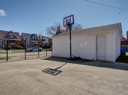 1635 92 Pl, Chicago IL 60619-7730 exterior