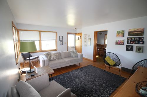 5725 89th St, Milwaukee WI  53225-2810 exterior