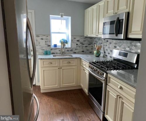 334 Cantrell St, Philadelphia PA  19148-3320 exterior