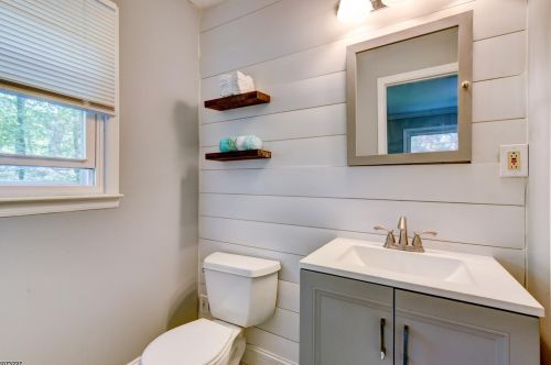 3 Crestwood Dr, Dover NJ  07869-3101 exterior