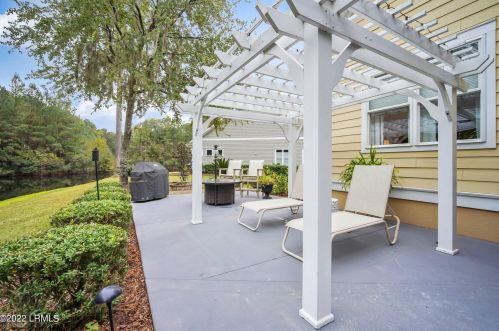 14 Halburton Cir, Bluffton SC 29910-7949 exterior