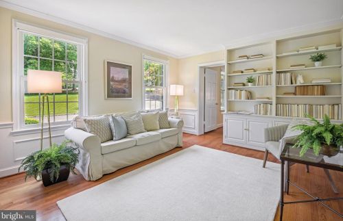 11008 Stanmore Dr, Rockville MD exterior