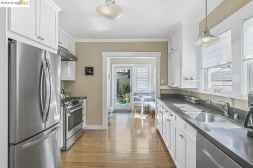 825 Peralta, Berkeley CA 94706-2118 exterior