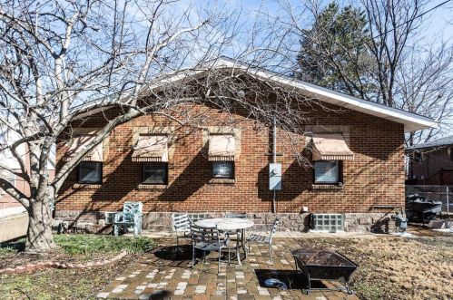 3351 Oak Hill Ave, Saint Louis MO 63116-3932 exterior