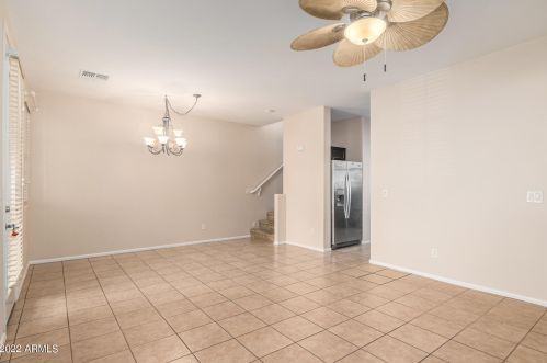 2144 77 Dr, Phoenix AZ 85035-5111 exterior