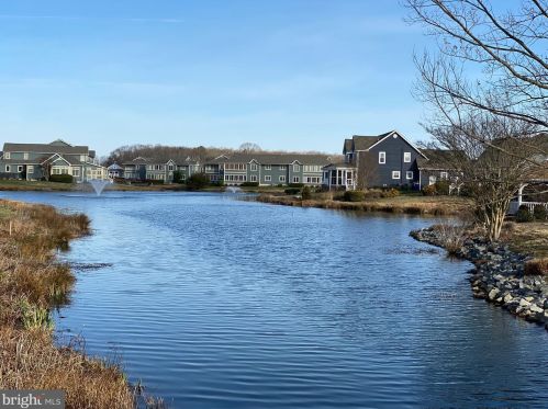 107 Lakeside Dr, Lewes DE 19958-8980 exterior
