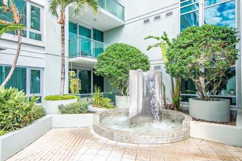 111 12th St, Tampa FL 33602-3645 exterior