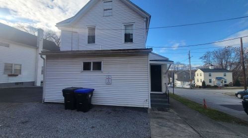 95 Albany St, Poughkeepsie NY  12601-1733 exterior