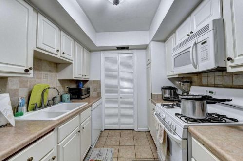 3443 Ivys Walk, Atlanta GA 30340-4042 exterior