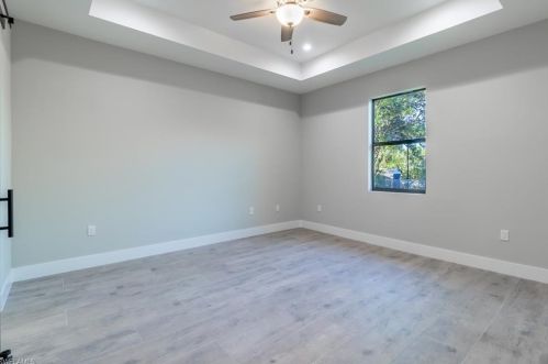 4171 45 Ave, Naples FL 34120-6410 exterior