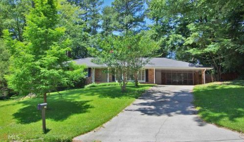 2324 Bry Mar Dr, Atlanta, GA 30345-2620