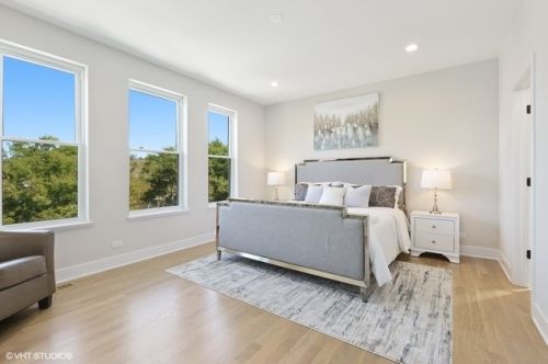 715 48th St, Chicago IL 60609-1803 exterior