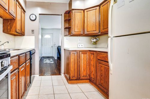 26 Raven Dr, Commack NY 11725-4707 exterior