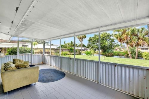 2285 41 Ter, Naples FL 34116-6517 exterior