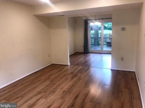 10 Ingleside Ct, Rockville MD  20850-2905 exterior