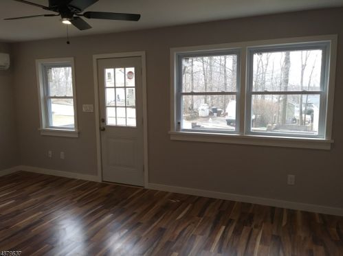 55 Tufts Trl, Hopatcong NJ  07843-1131 exterior