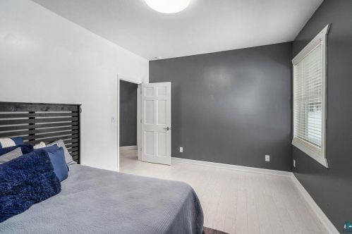 9127 Superior St, Duluth MN 55812-2139 exterior