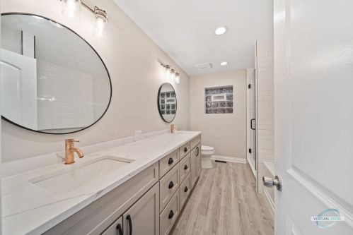 3835 Parnell Ave, Chicago IL 60628-7121 exterior