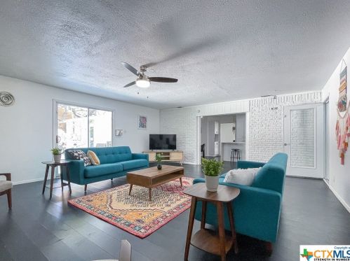 10707 Cedar Elm Dr, San Antonio TX 78230-4350 exterior