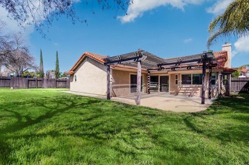 45627 Clubhouse Dr, Temecula CA 92592-5934 exterior