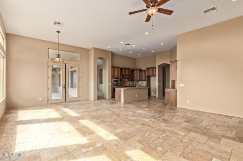 44822 3 St, Phoenix AZ 85087-8639 exterior