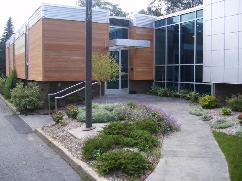 1011 Maple St, Kalamazoo MI  49008-1899 exterior