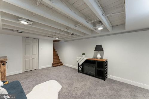 1906 Lawrence St, Philadelphia PA 19140-2406 exterior