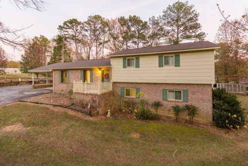 1131 Mobley Mill Rd, Dalton, GA 30721-6116