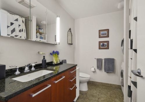 1166 Washington St, Boston MA  exterior