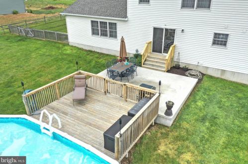 280 Kindig Rd, Littlestown PA 17340-9133 exterior