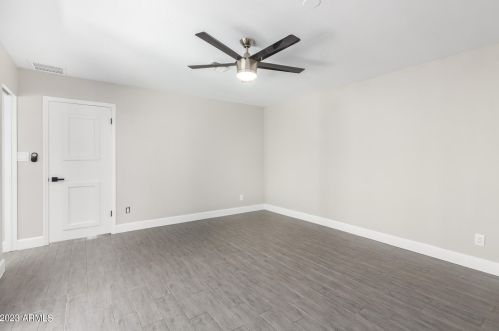 10838 38 St, Phoenix AZ 85018-5830 exterior