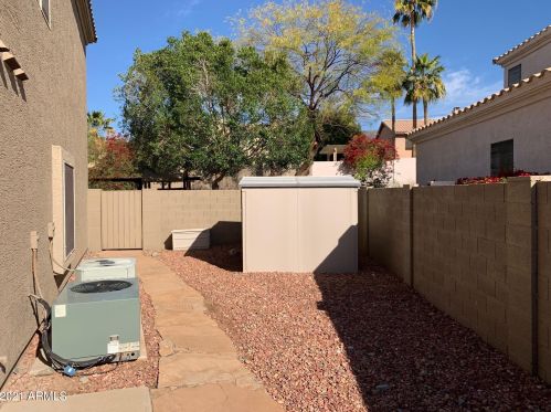 1340 Amberwood Dr, Phoenix AZ 85048-9314 exterior