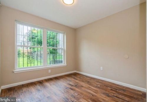 1311 Marshall St, Philadelphia PA 19122-4314 exterior