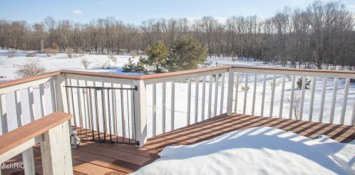 21259 Madison Ave, Big Rapids MI 49307-9754 exterior