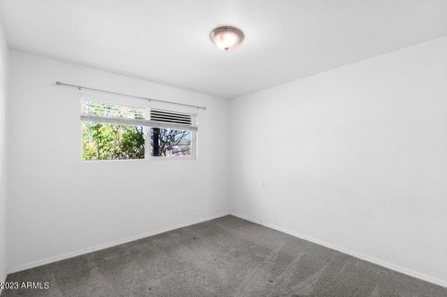 1133 Alice Ave, Phoenix AZ  85020-3214 exterior