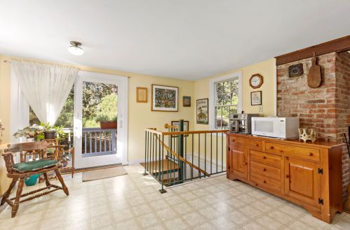 15 Mary Rd, Eastham MA 02642-2927 exterior