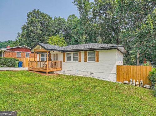 3393 Adkins Rd, Atlanta GA  30331-1401 exterior