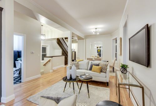 4912 Washington Park Ct, Chicago IL 60615-2304 exterior