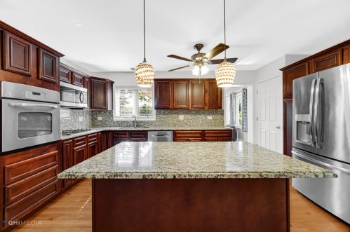 3521 82 Pl, Chicago IL 60652-2406 exterior