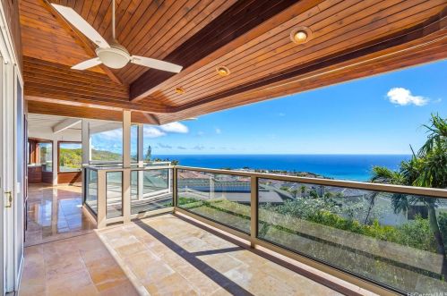 2270 Okoa St, Honolulu, HI 96821-2649