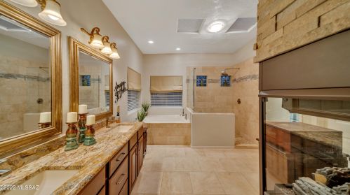 6250 Diamond St, Tucson AZ  85745-8923 exterior