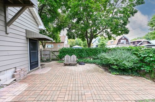 2819 Howell Ave, Milwaukee WI 53207-2054 exterior