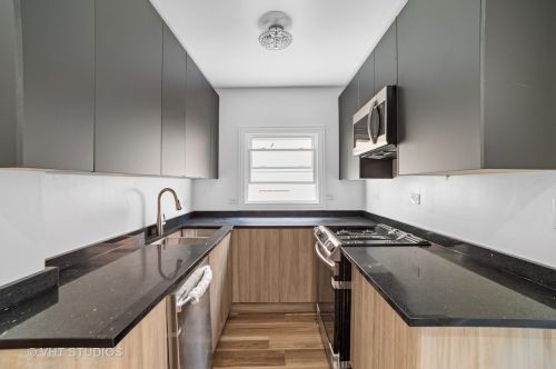 8805 Normal Ave, Chicago IL  60620-2121 exterior