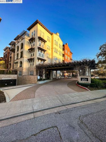 88 Broadway, Millbrae CA 94030-3098 exterior