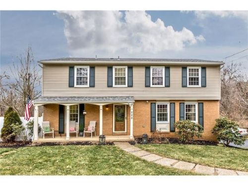 888 Old Thorn Run Rd, Moon Twp, PA 15108-1181