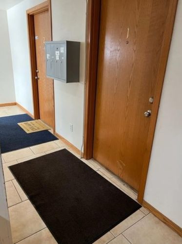 2329 Carling Dr, Madison, WI 53711-4453